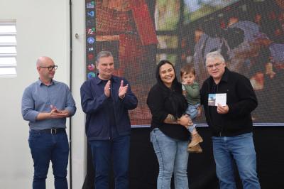  Em Palmeira, Simpósio do Leite debate o fortalecimento do setor e premia vencedores do Concurso de Fotografia